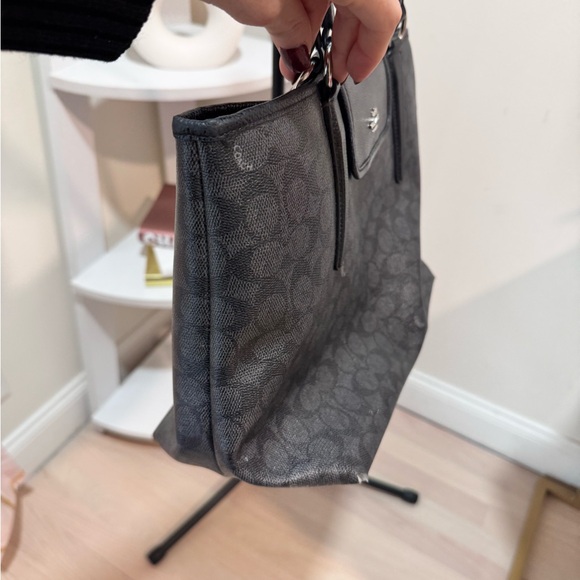 Coach purse | black | authentic | medium size - Picture 4 of 5